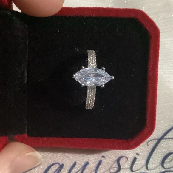 💍Sterling Silver Marquis Cut Solitaire Cz Diamond 3C TCW Ring - Picture 8 of 13